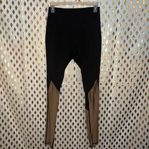 💖5/$40 Black gold and mesh leggings rue 21 size S